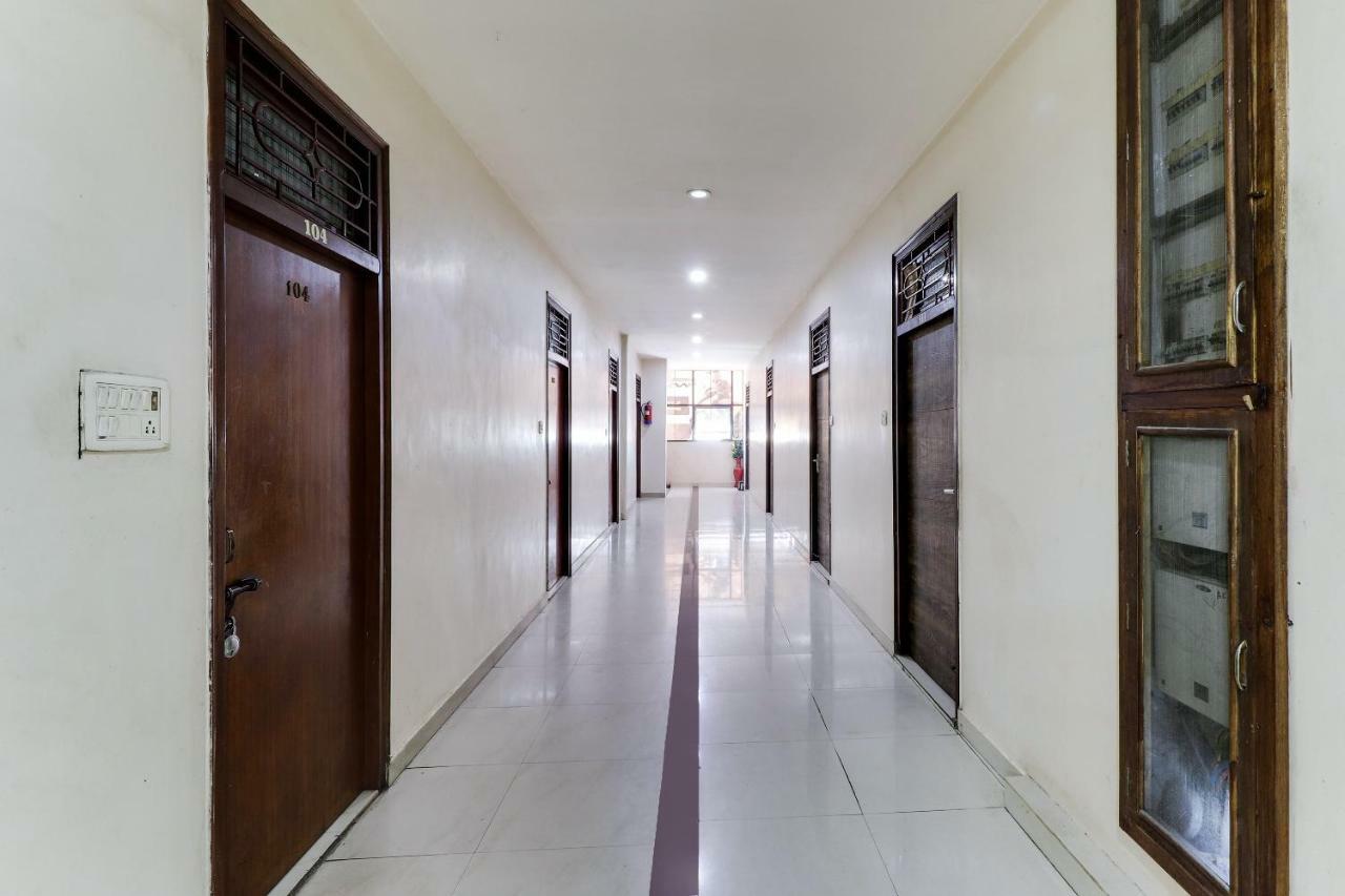 Oyo 43936 Hotel Rajputana Palace Farrukhabad Ngoại thất bức ảnh