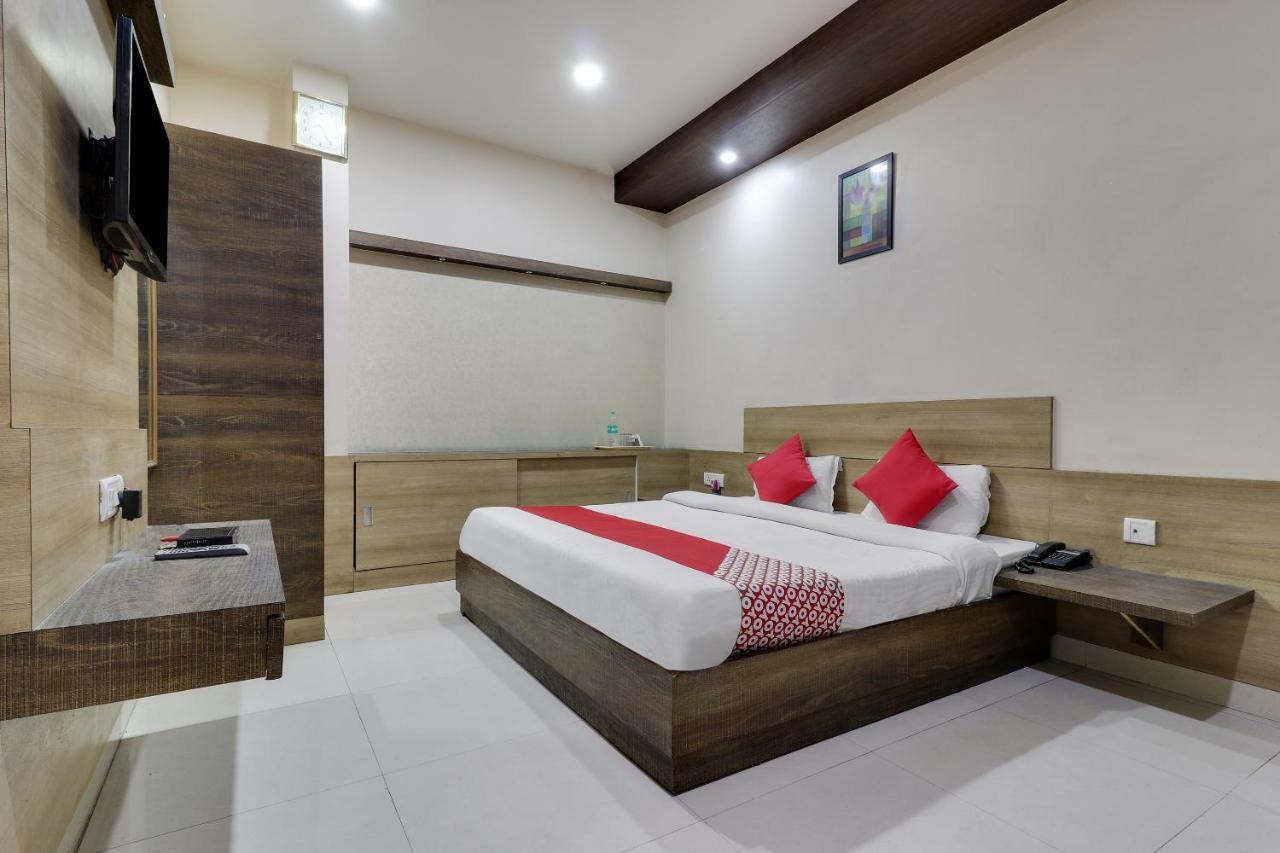 Oyo 43936 Hotel Rajputana Palace Farrukhabad Ngoại thất bức ảnh