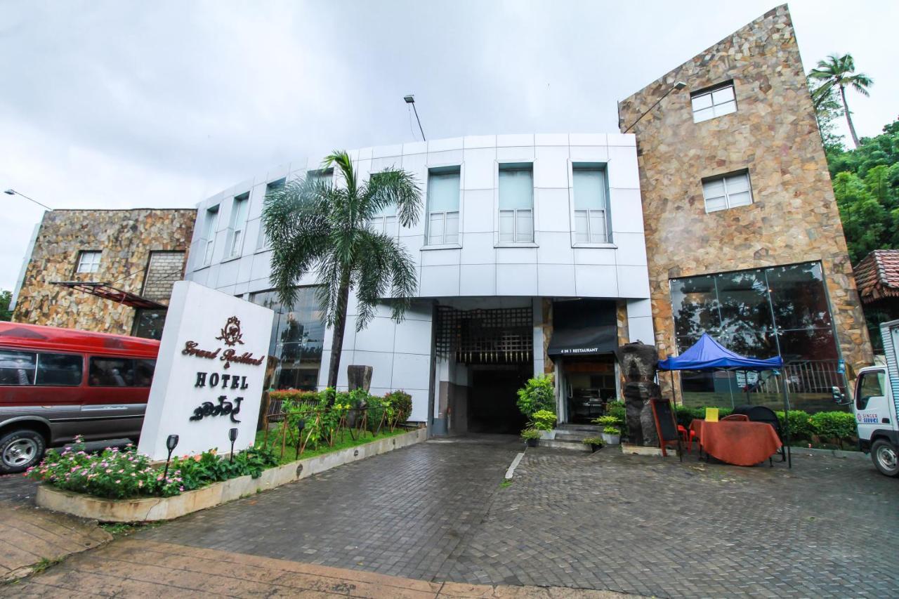 Oyo 43936 Hotel Rajputana Palace Farrukhabad Ngoại thất bức ảnh